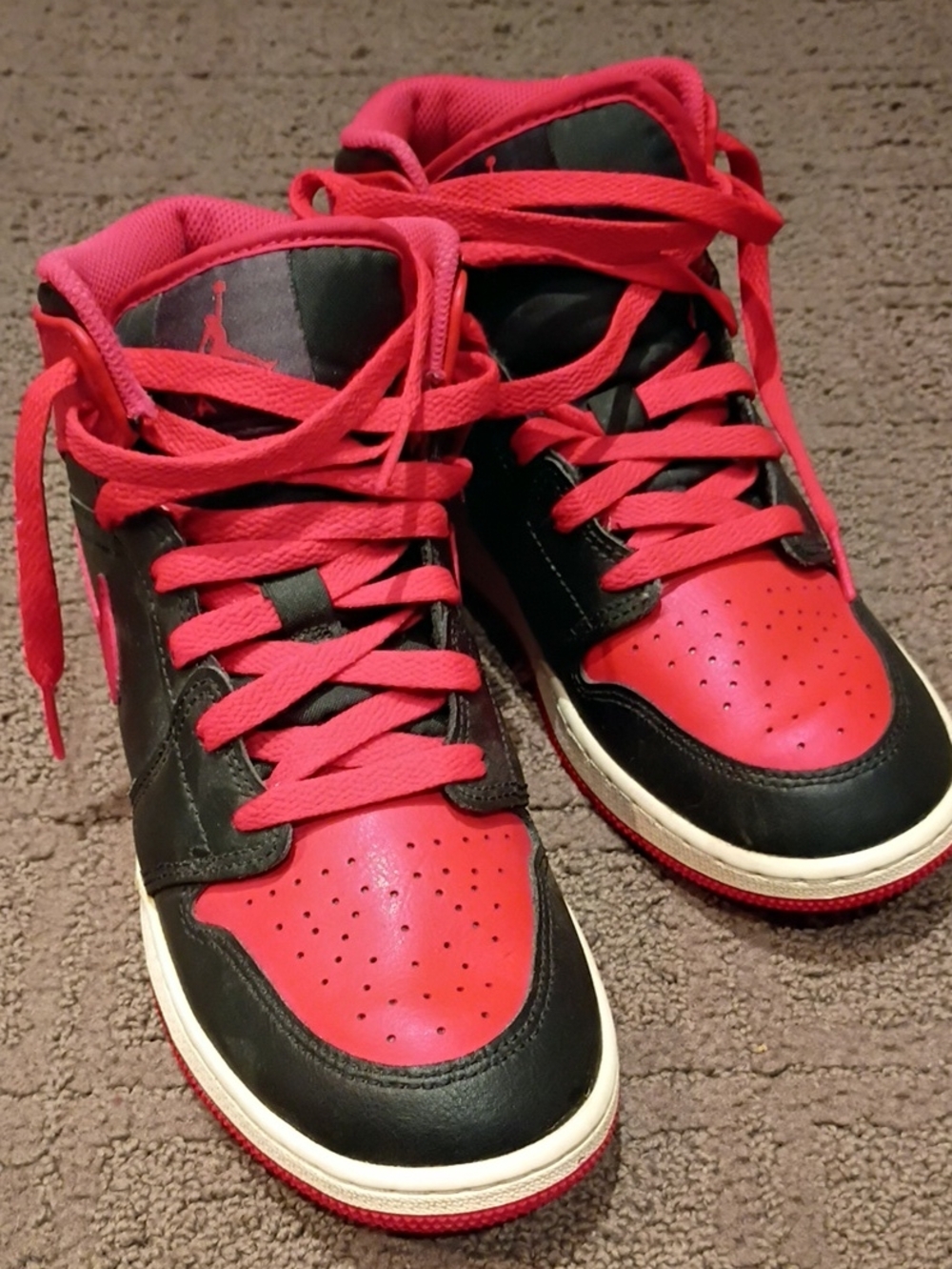 Jordan Kids Red and Black High-Top Sneakers Size 5.5